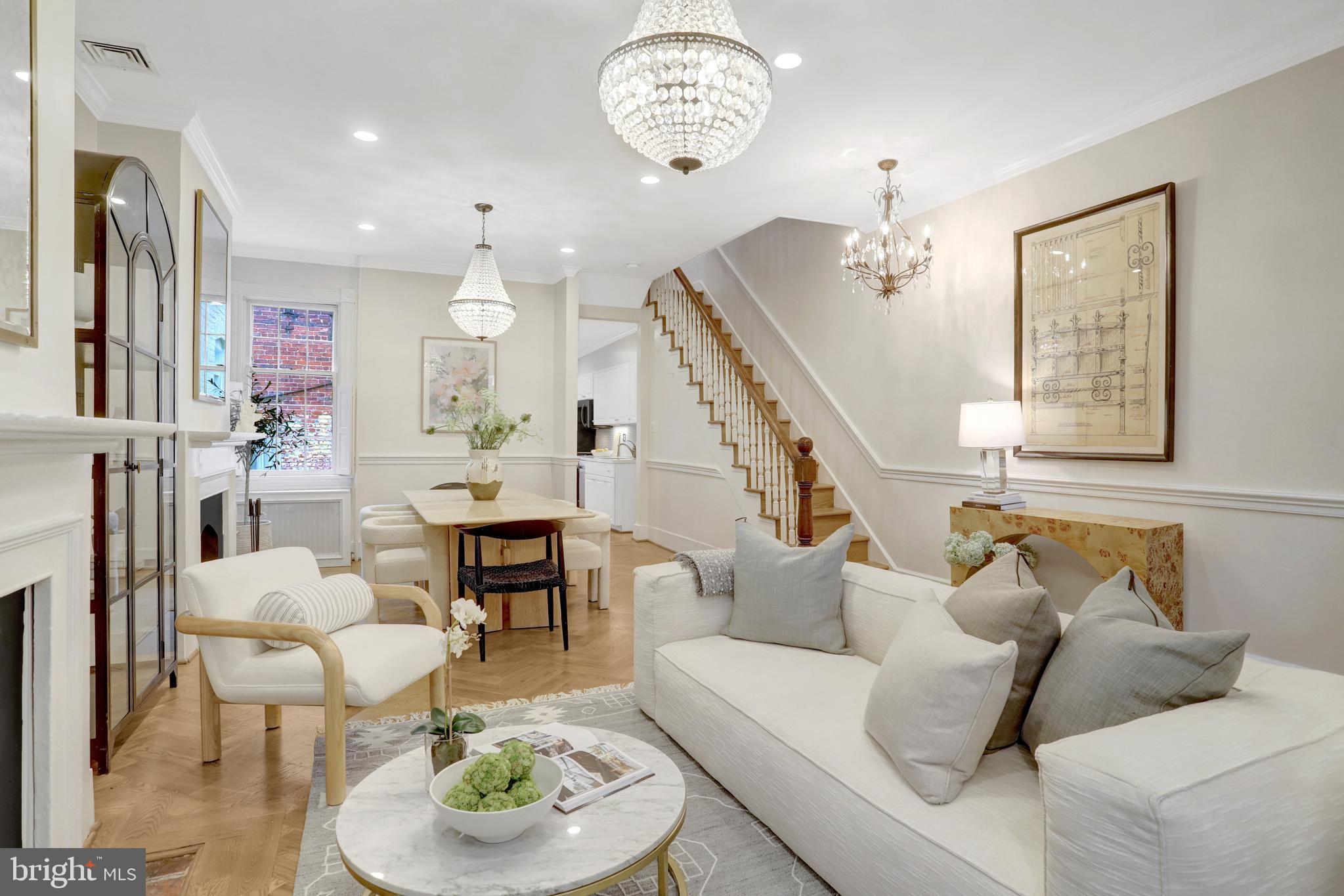 OLD TOWN ALEXANDRIA - Residential