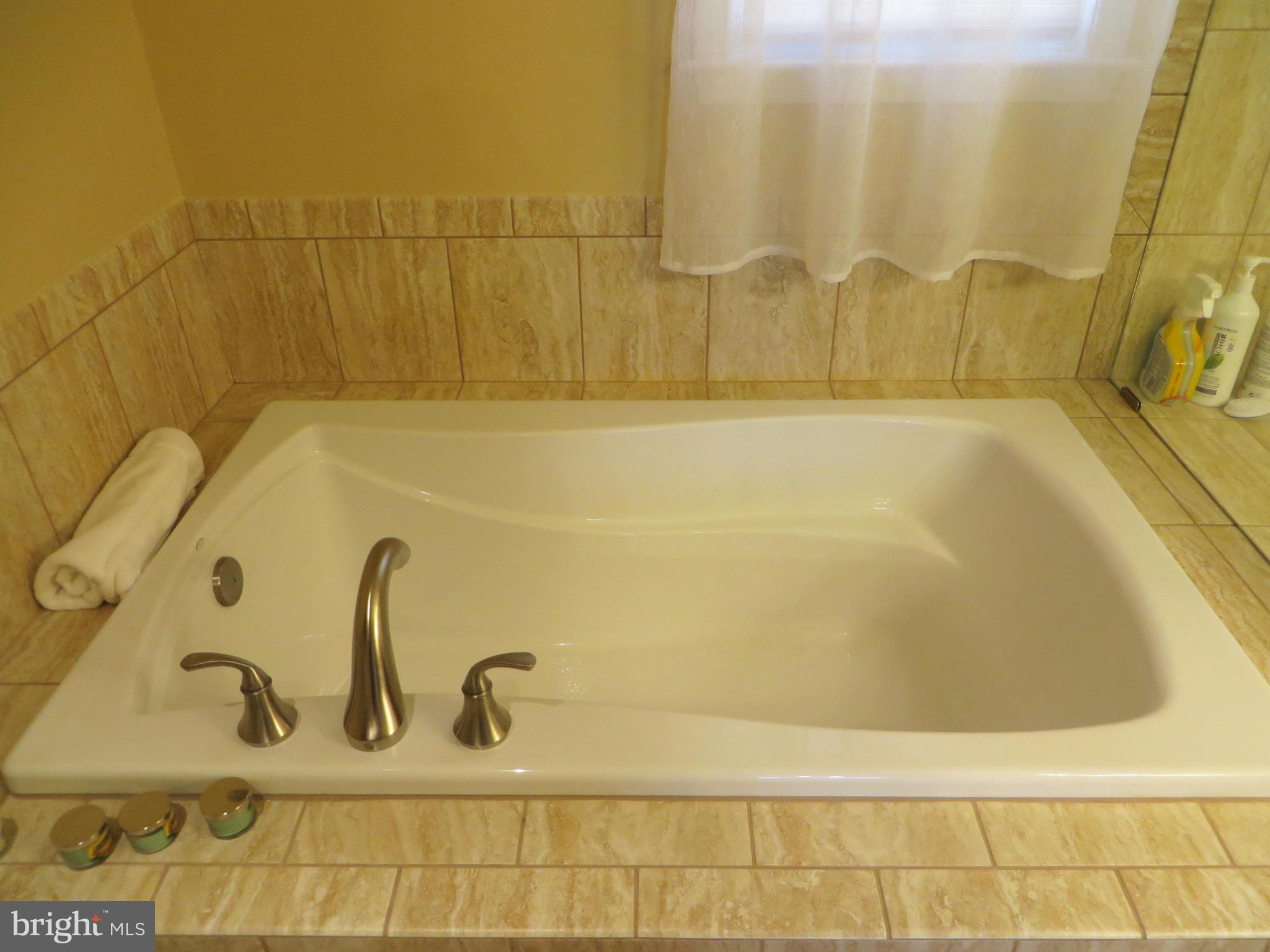 TOWN CREEK - Residential