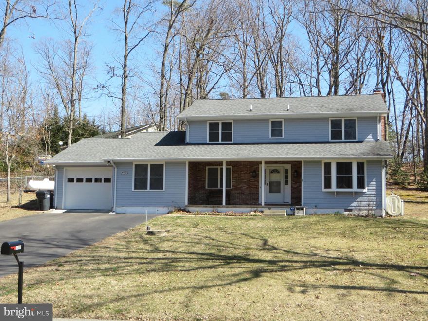 Beautifully renovated and ready for you! Kit has hickory cabinets w/cherry finish, granite counters, butler's pantry cabinet, Duraceramic tile floor, breakfast nook & desk. Master bath w/double vanity, granite counter top, soaking tub, sep 7' x 3'5" shower w/bench, rain head & body sprays. Mstr bedroom w/new carpet. Laminate flooring, laundry/mud rm w/sink & desk. To many updates to list, MUST SEE