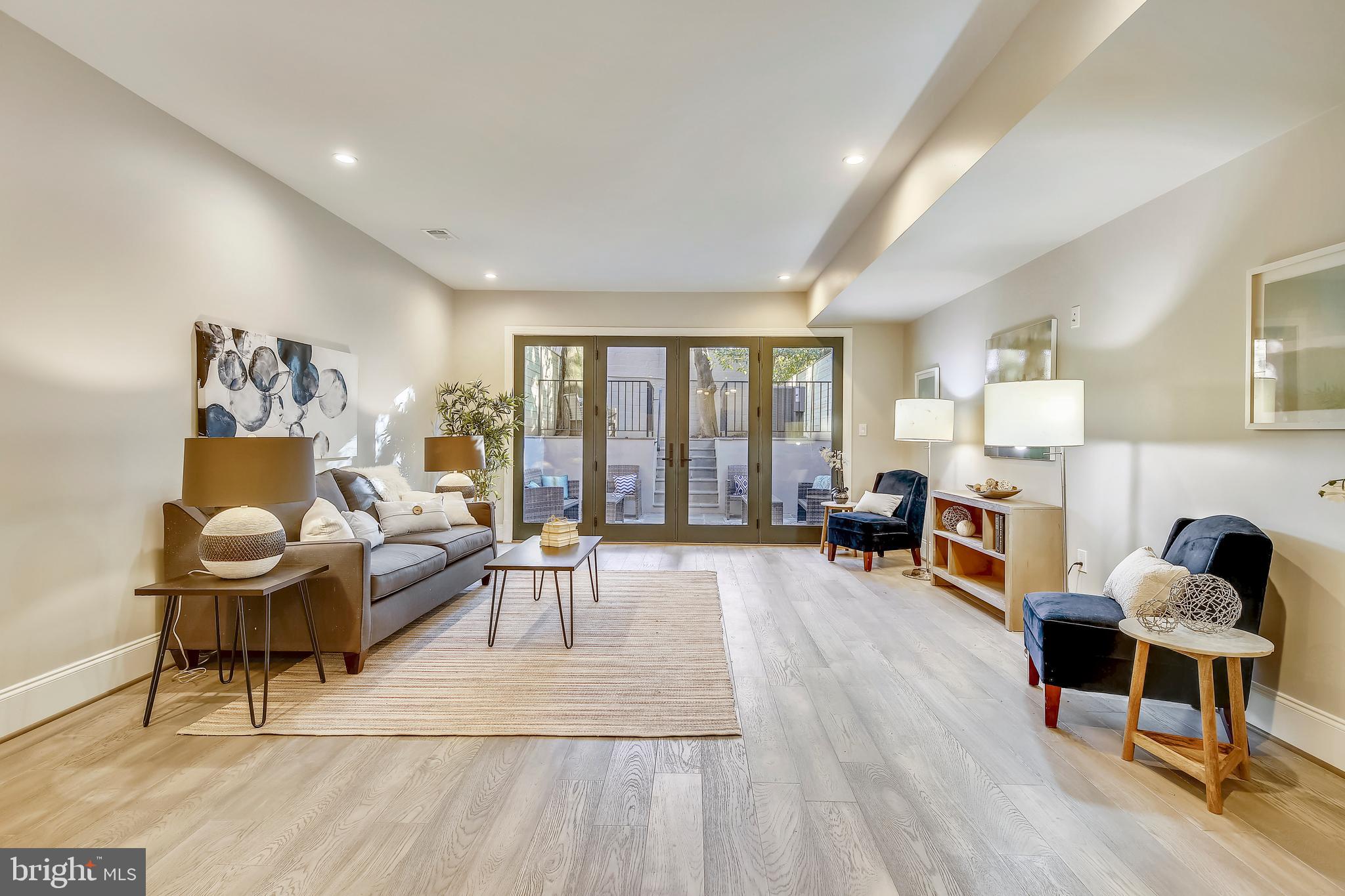 GEORGETOWN - Residential