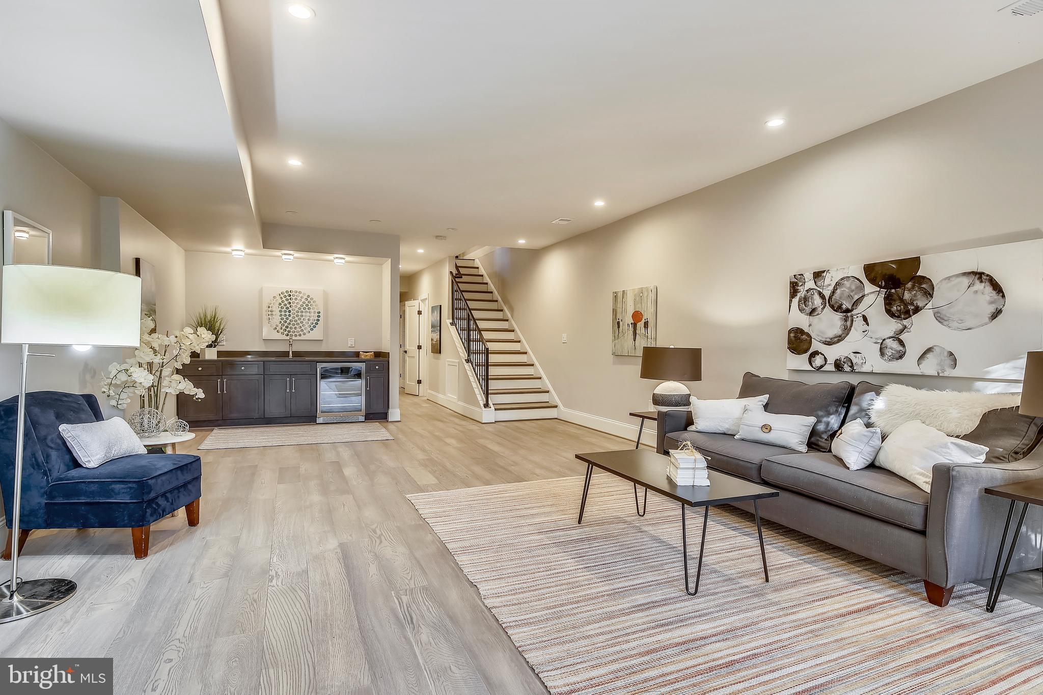 GEORGETOWN - Residential