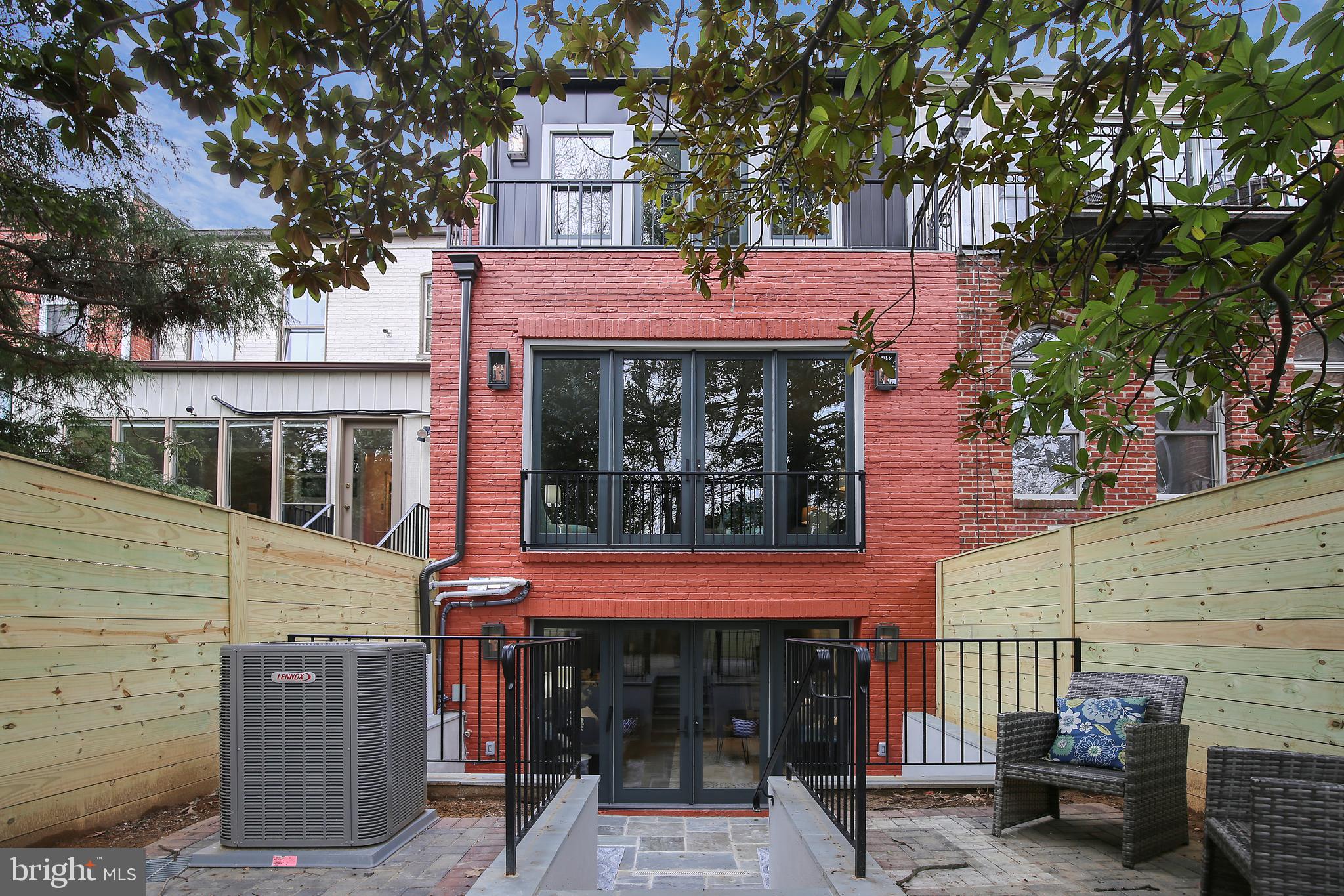 GEORGETOWN - Residential