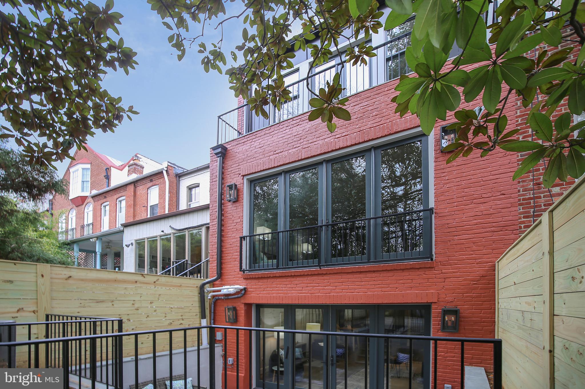 GEORGETOWN - Residential