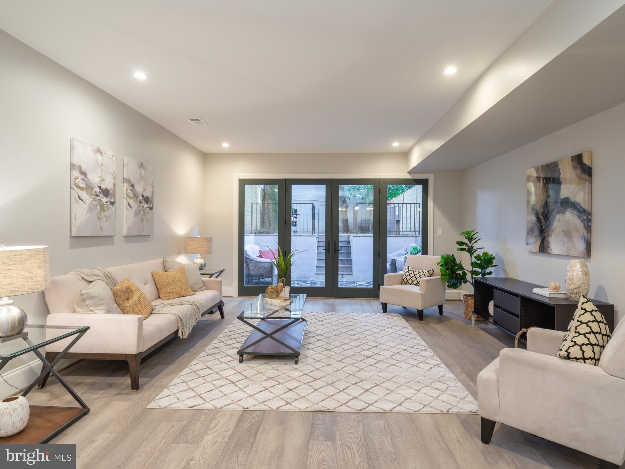GEORGETOWN - Residential