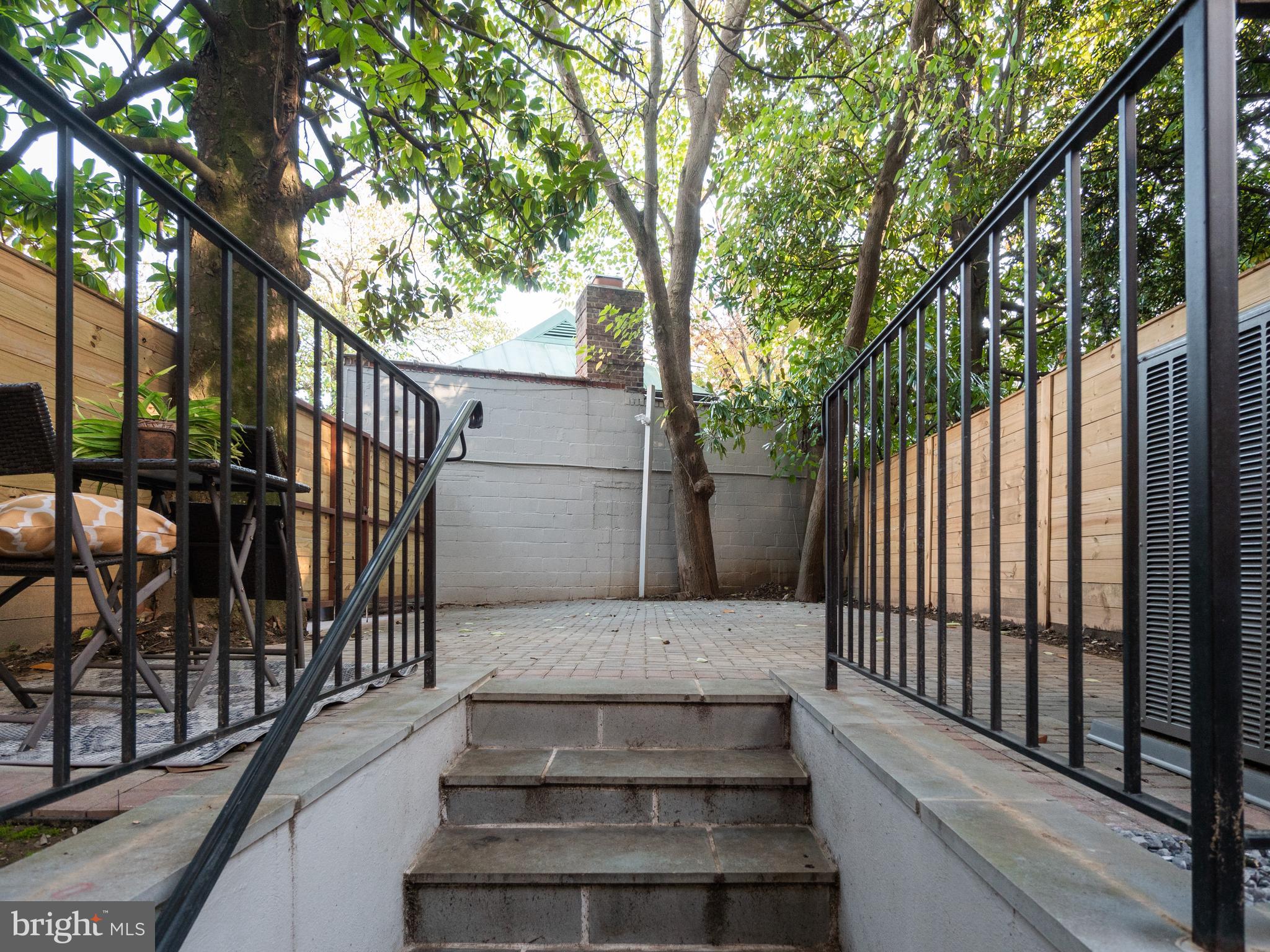GEORGETOWN - Residential