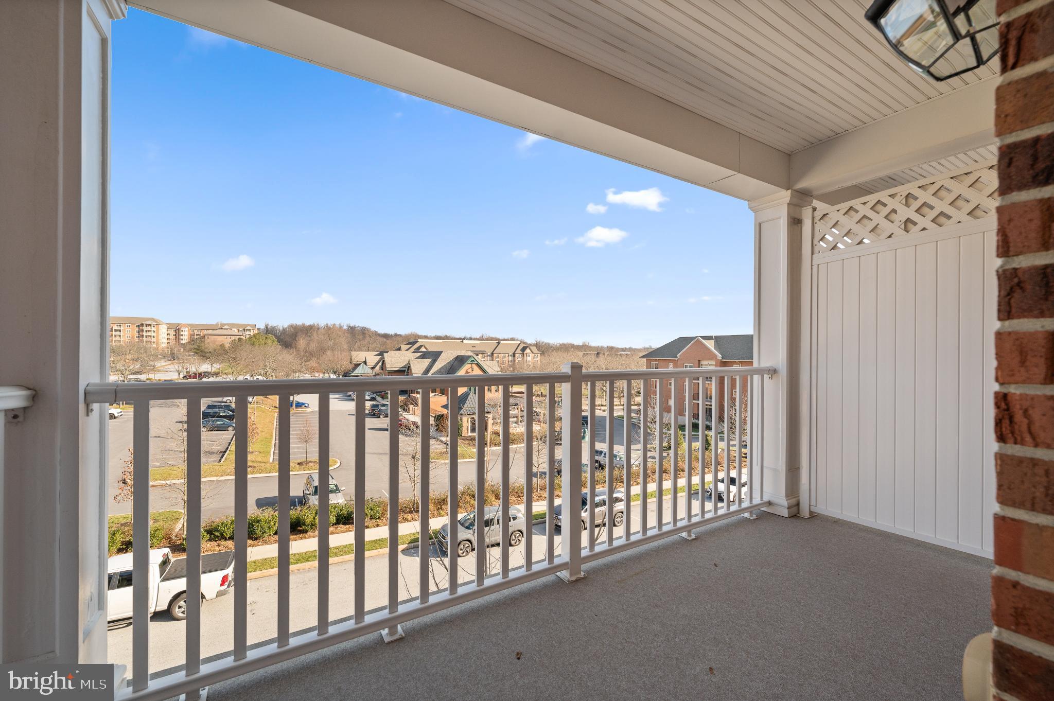 EAGLEVIEW - Residential Lease