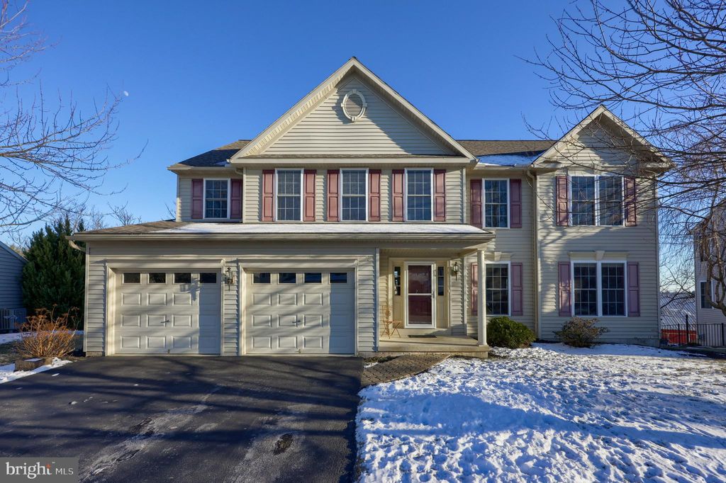 Photo of 3310 Greenridge Drive, MOUNTVILLE, PA 17554 (MLS # PALA2062778)