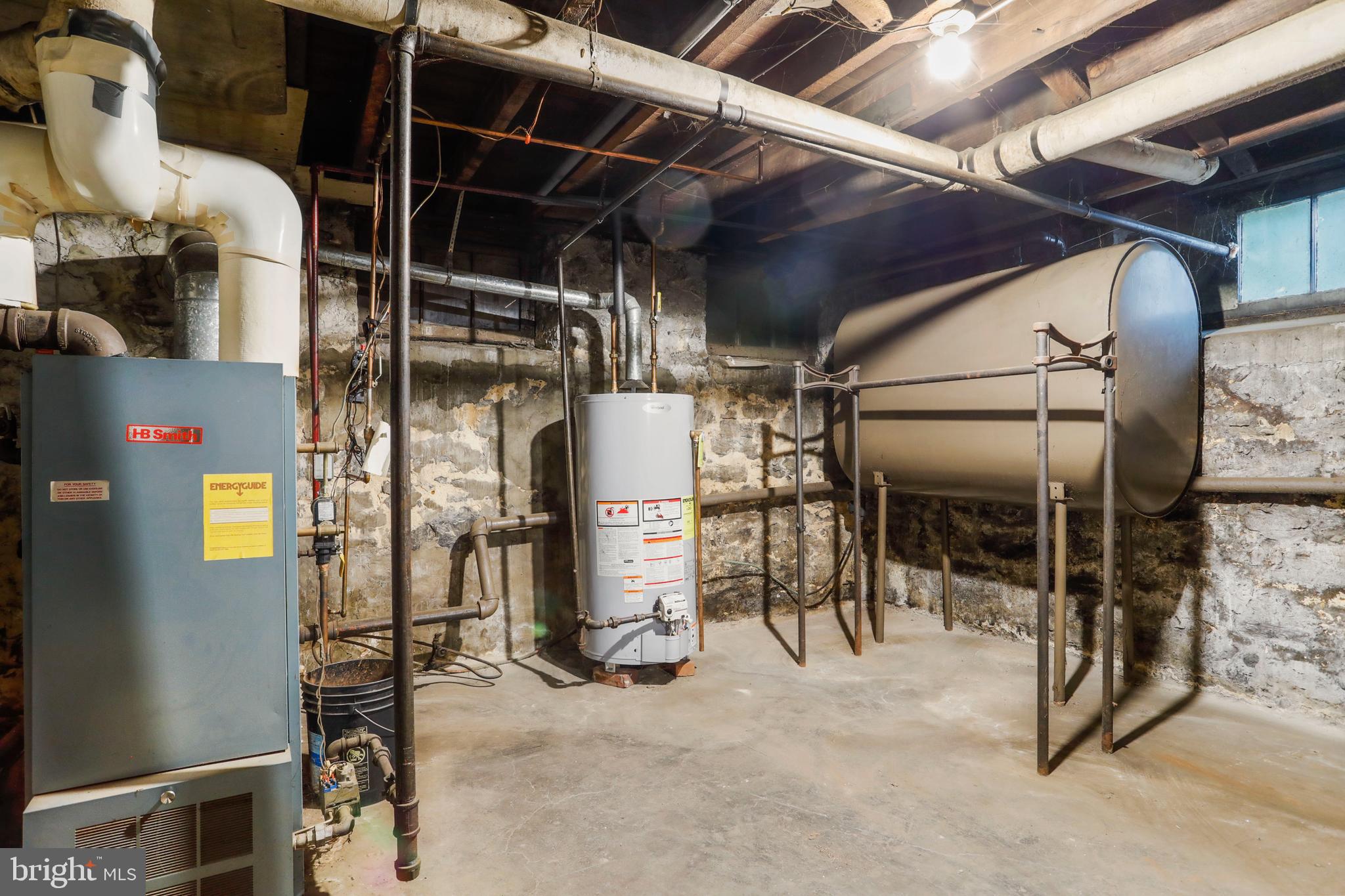 HAGERSTOWN - Residential