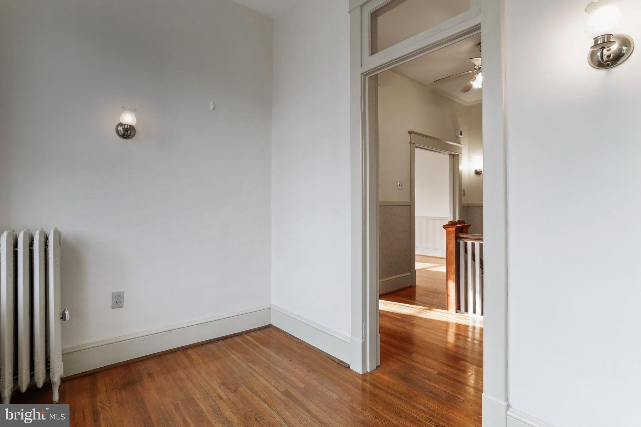 HAGERSTOWN - Residential