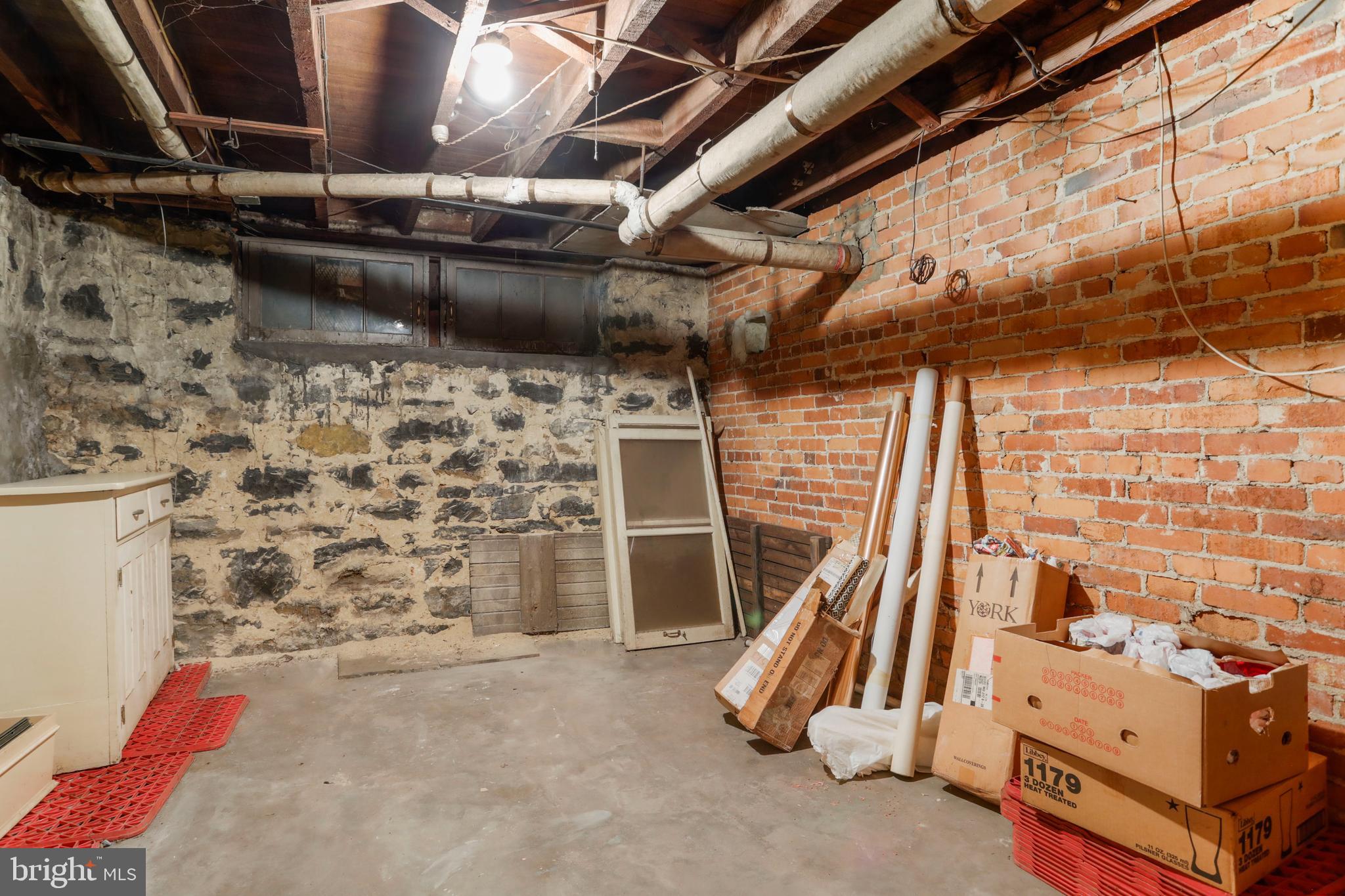 HAGERSTOWN - Residential