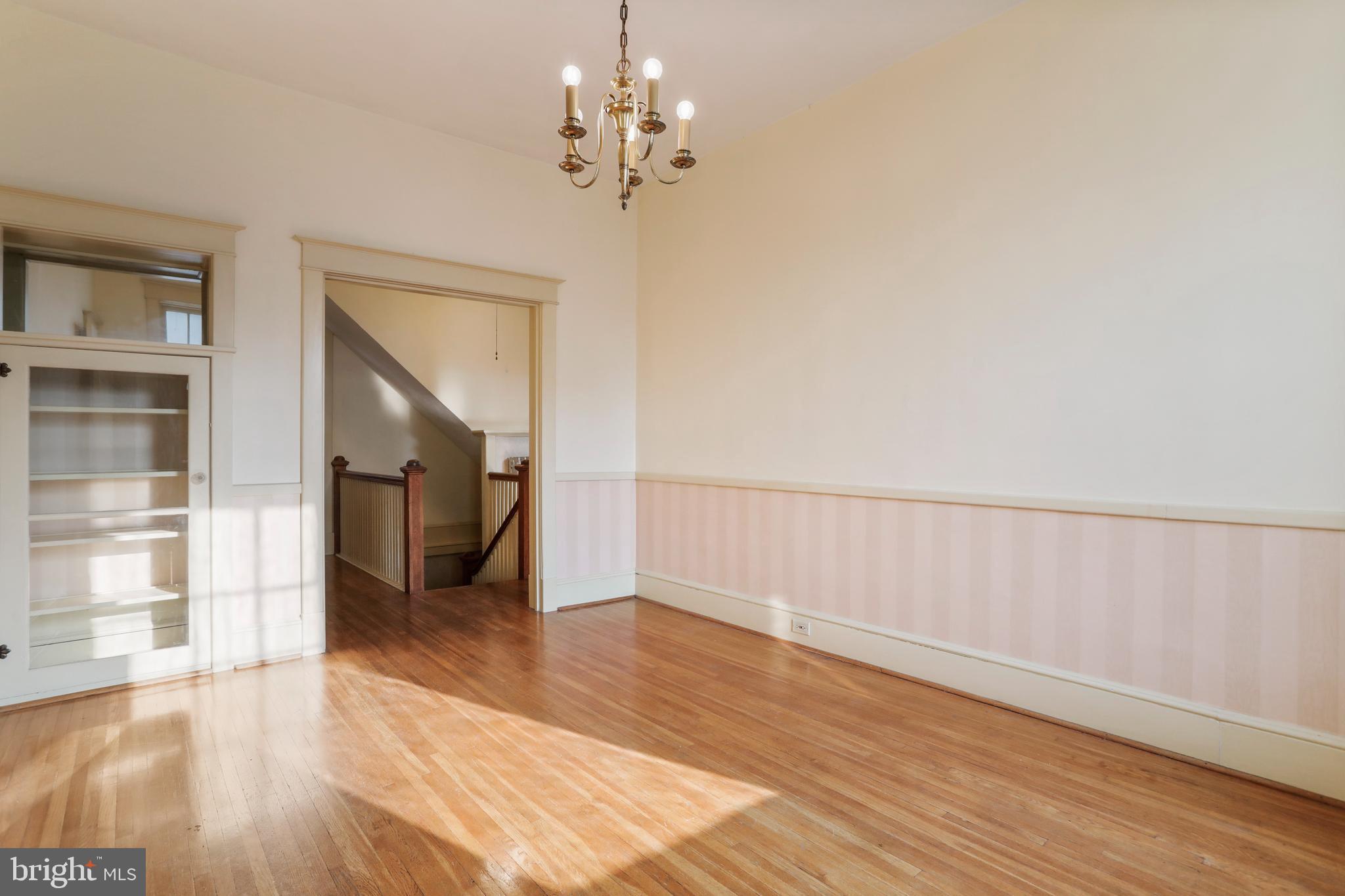 HAGERSTOWN - Residential