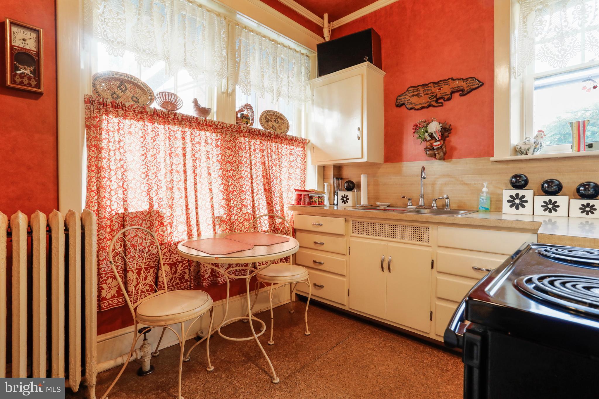 HAGERSTOWN - Residential