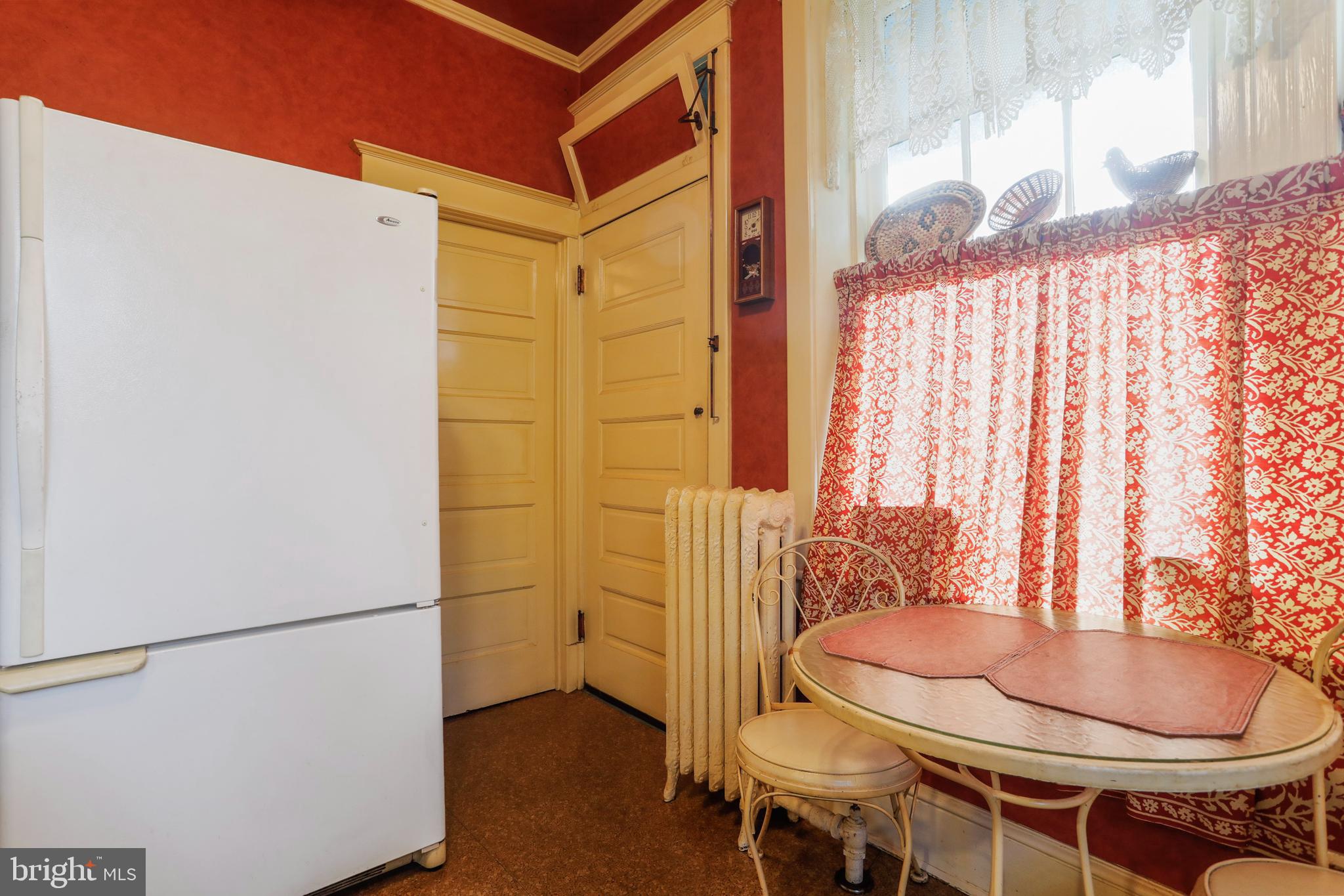 HAGERSTOWN - Residential