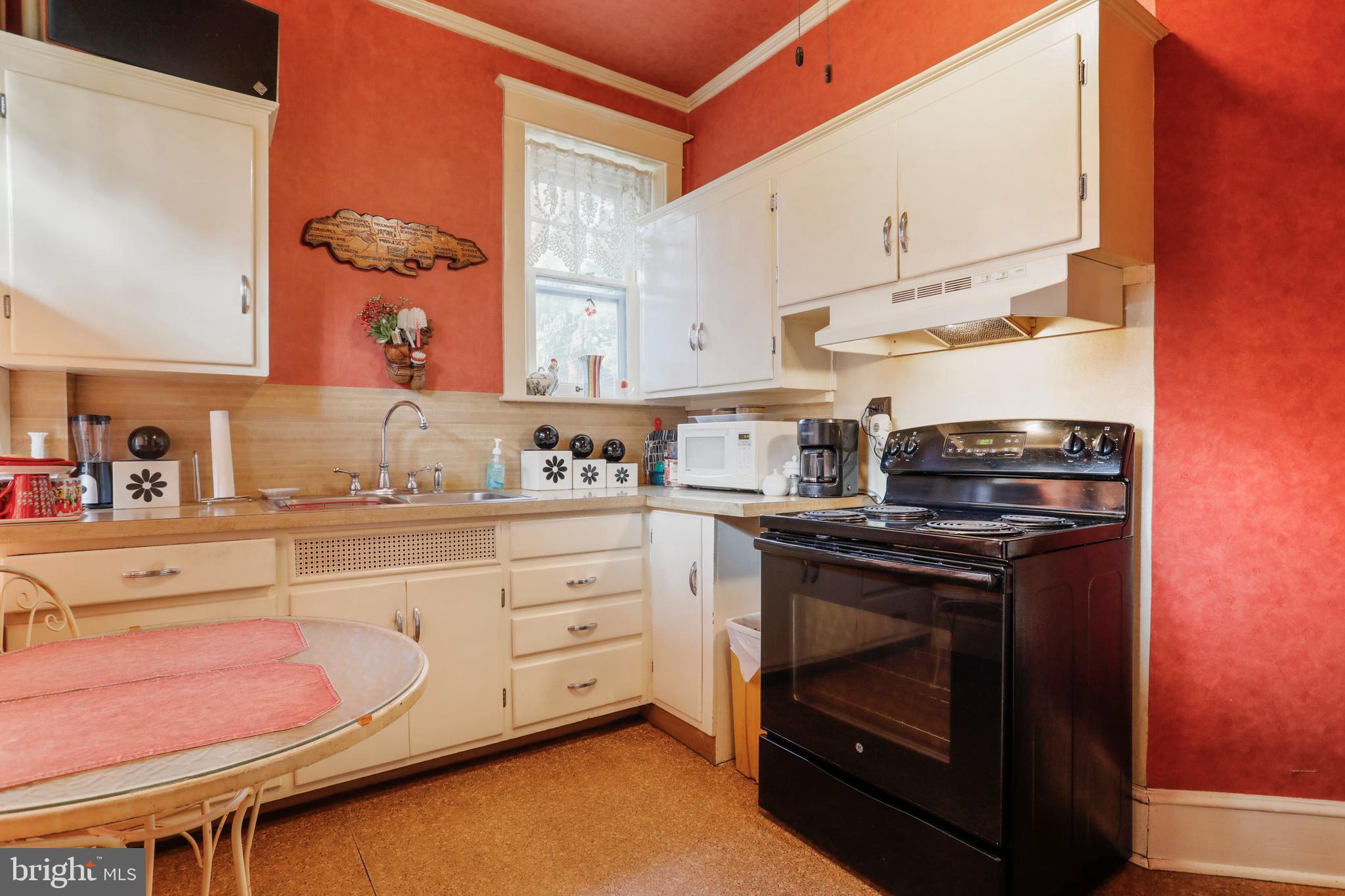 HAGERSTOWN - Residential