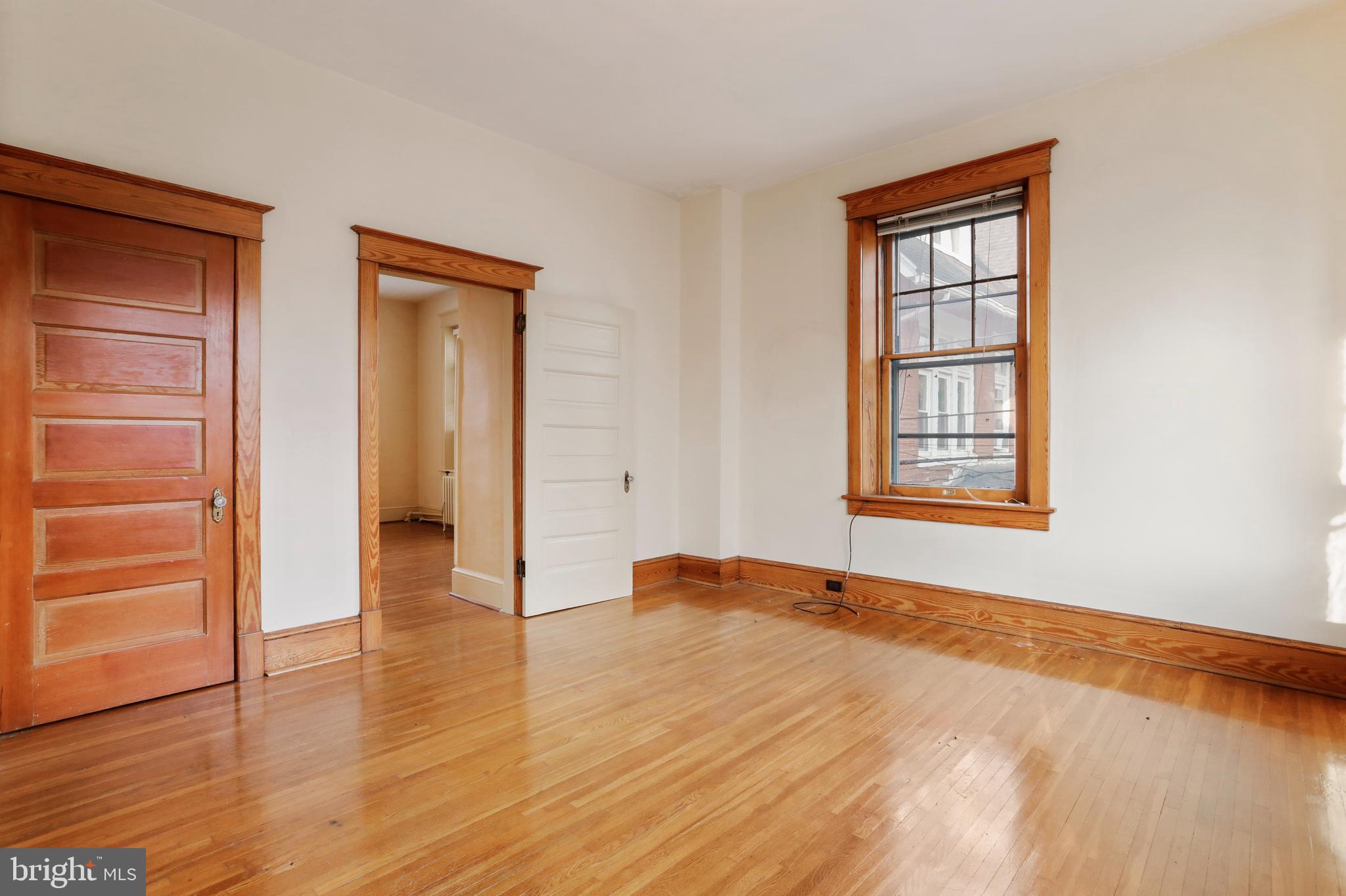 HAGERSTOWN - Residential