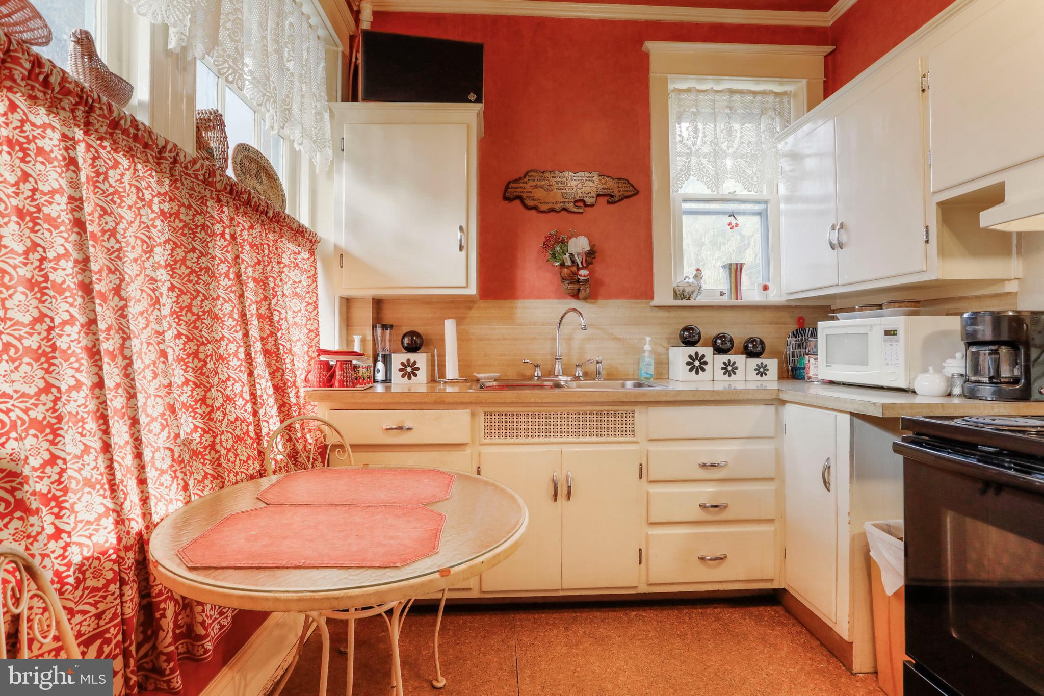 HAGERSTOWN - Residential