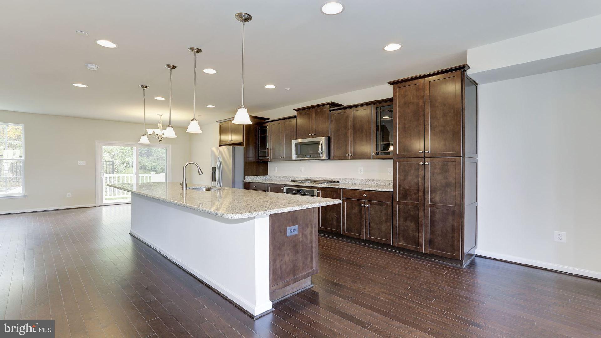 BRICK YARD STATION - Residential