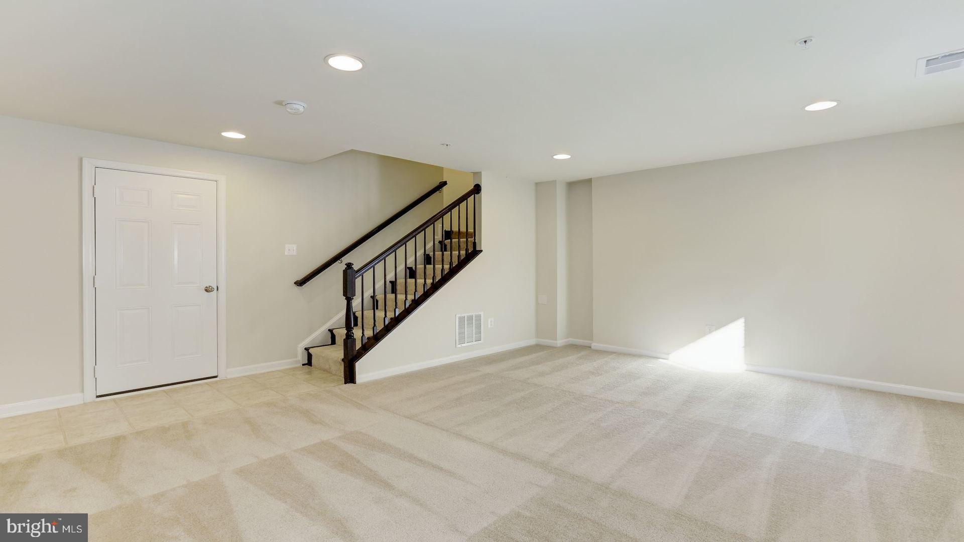 BRICK YARD STATION - Residential