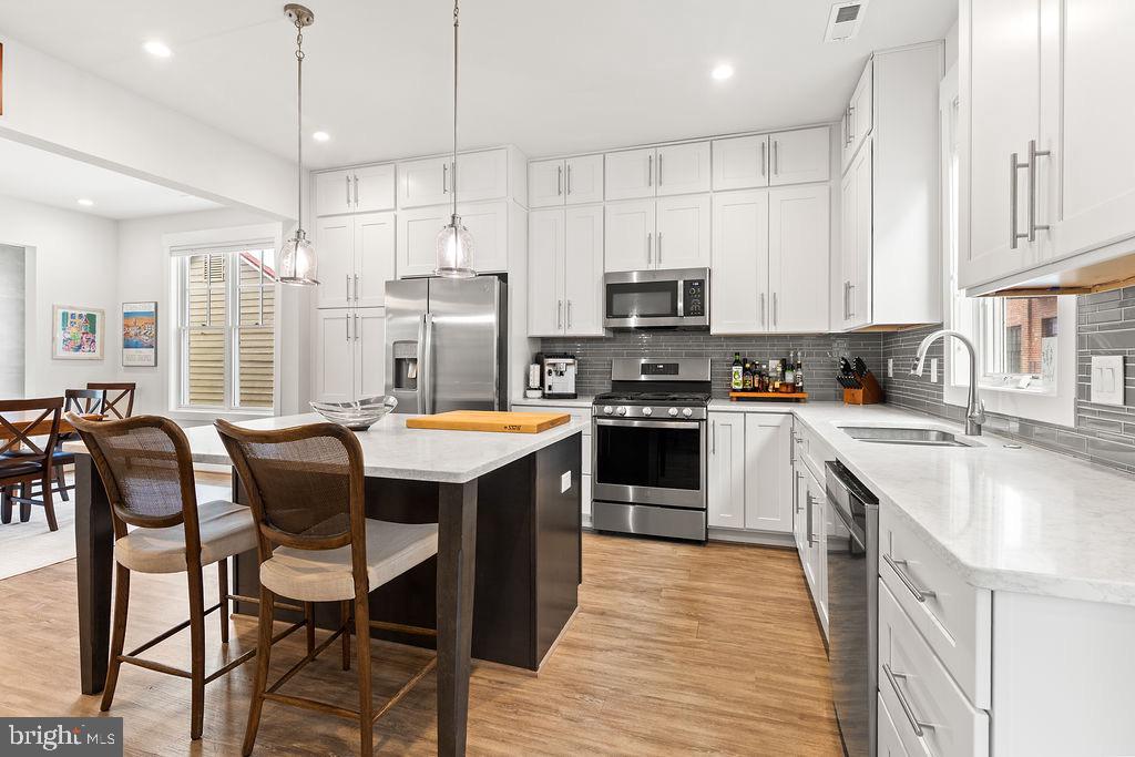 HISTORIC DISTRICT - Residential