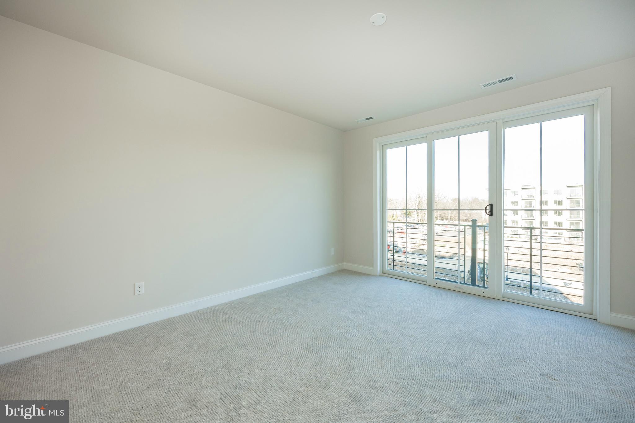 NEWTOWN WALK AT ELLIS PRESERVE - Residential