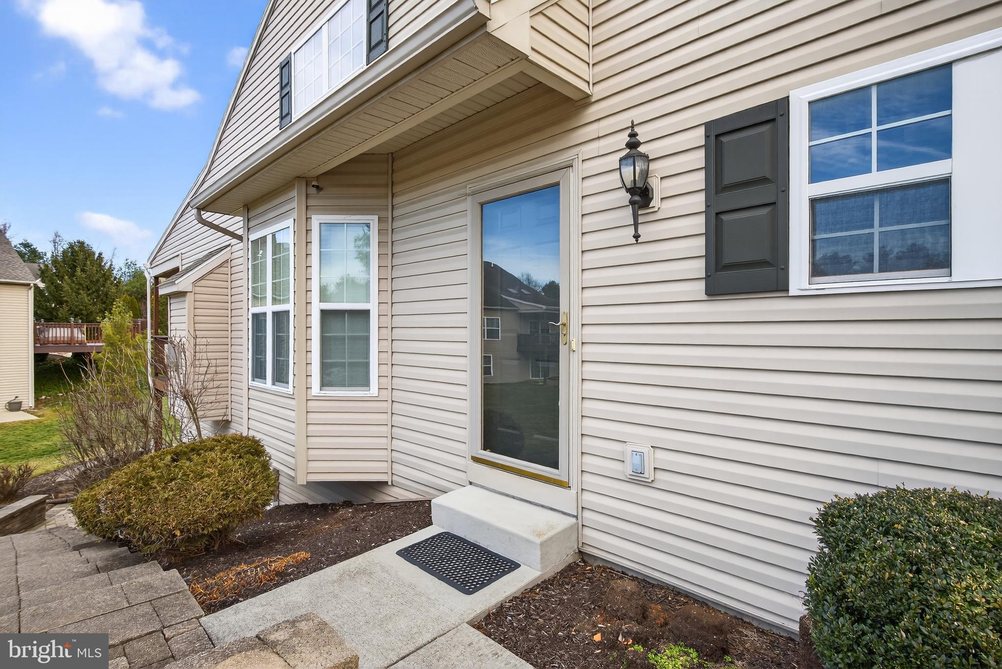 4375 ROTH FARM VILLAGE CIRCLE