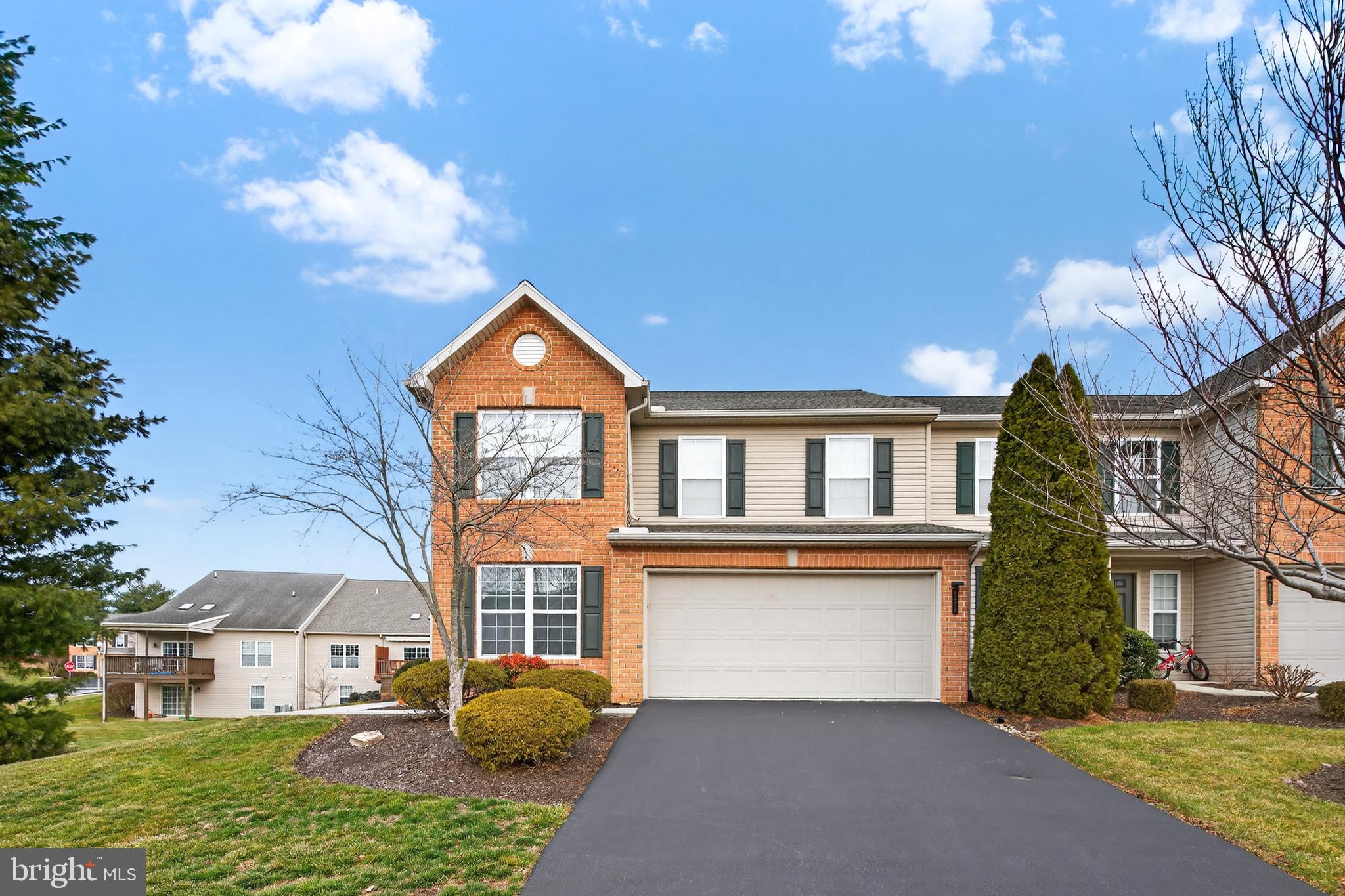 4375 ROTH FARM VILLAGE CIRCLE