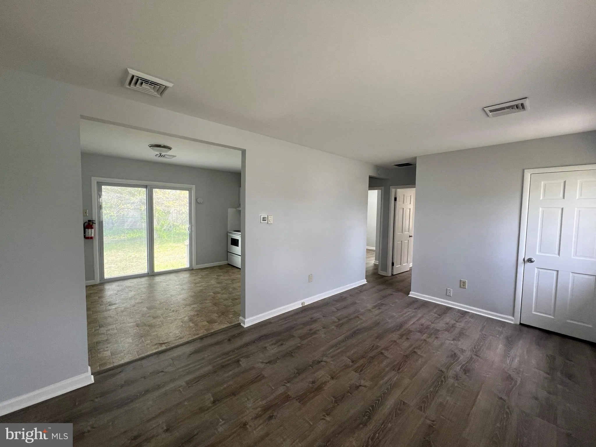 Villas, New Jersey 08251, United States, 2 Bedrooms Bedrooms, ,1 BathroomBathrooms,Residential,Pending,115596