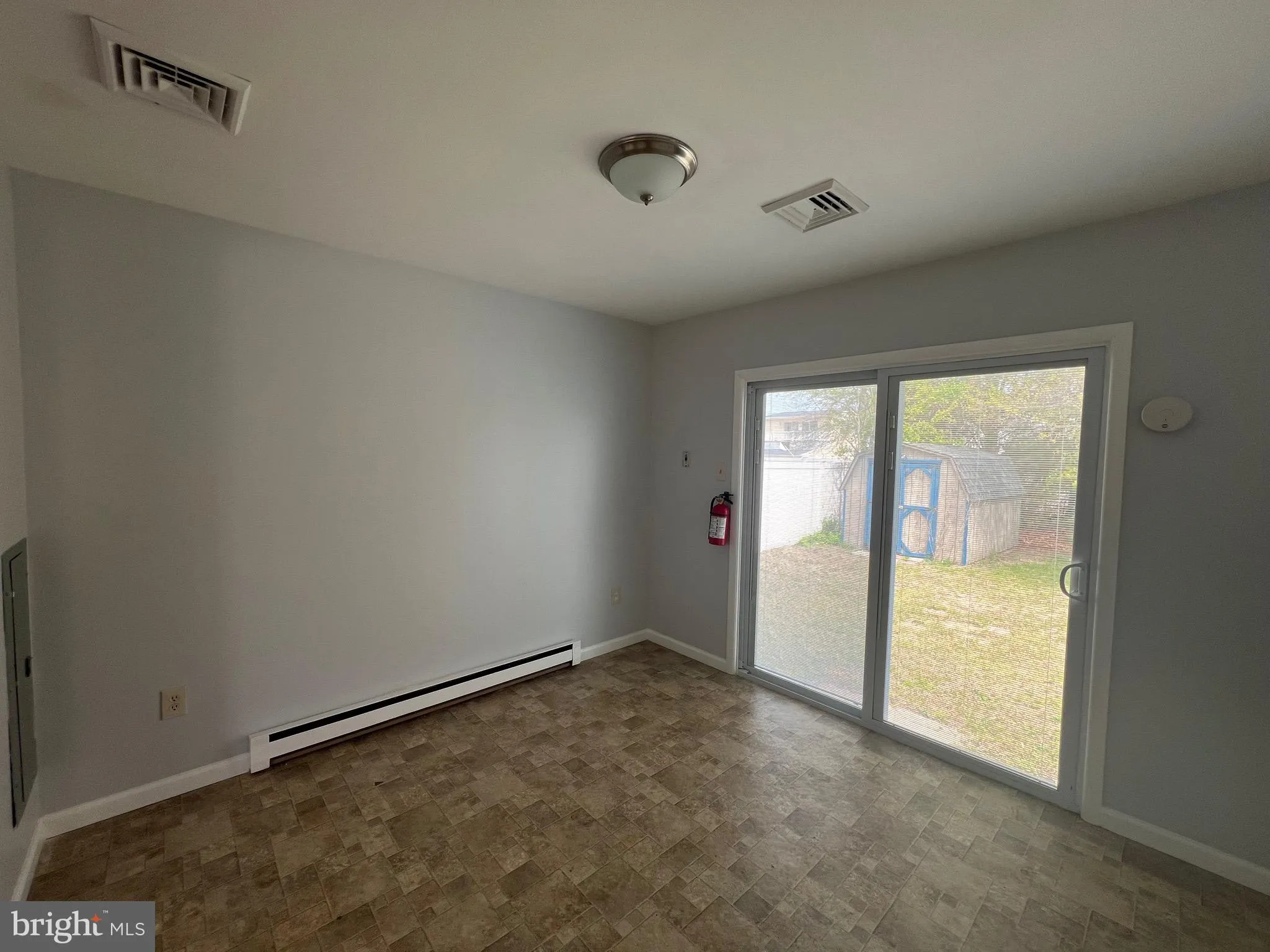 Villas, New Jersey 08251, United States, 2 Bedrooms Bedrooms, ,1 BathroomBathrooms,Residential,Pending,115596