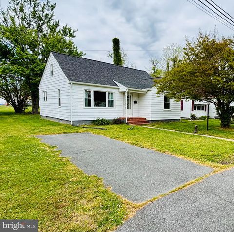 Photo of 319 Shepherd Avenue, CAMBRIDGE, MD 21613 (MLS # MDDO2012182)