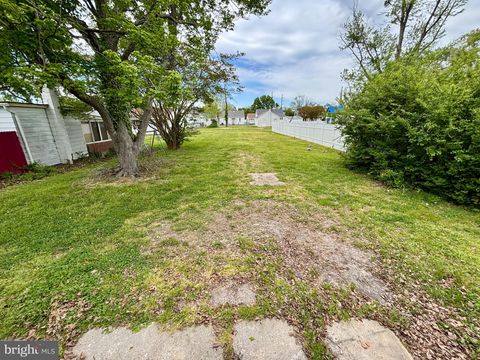 Tiny photo for 319 Shepherd Avenue, CAMBRIDGE, MD 21613 (MLS # MDDO2012182)