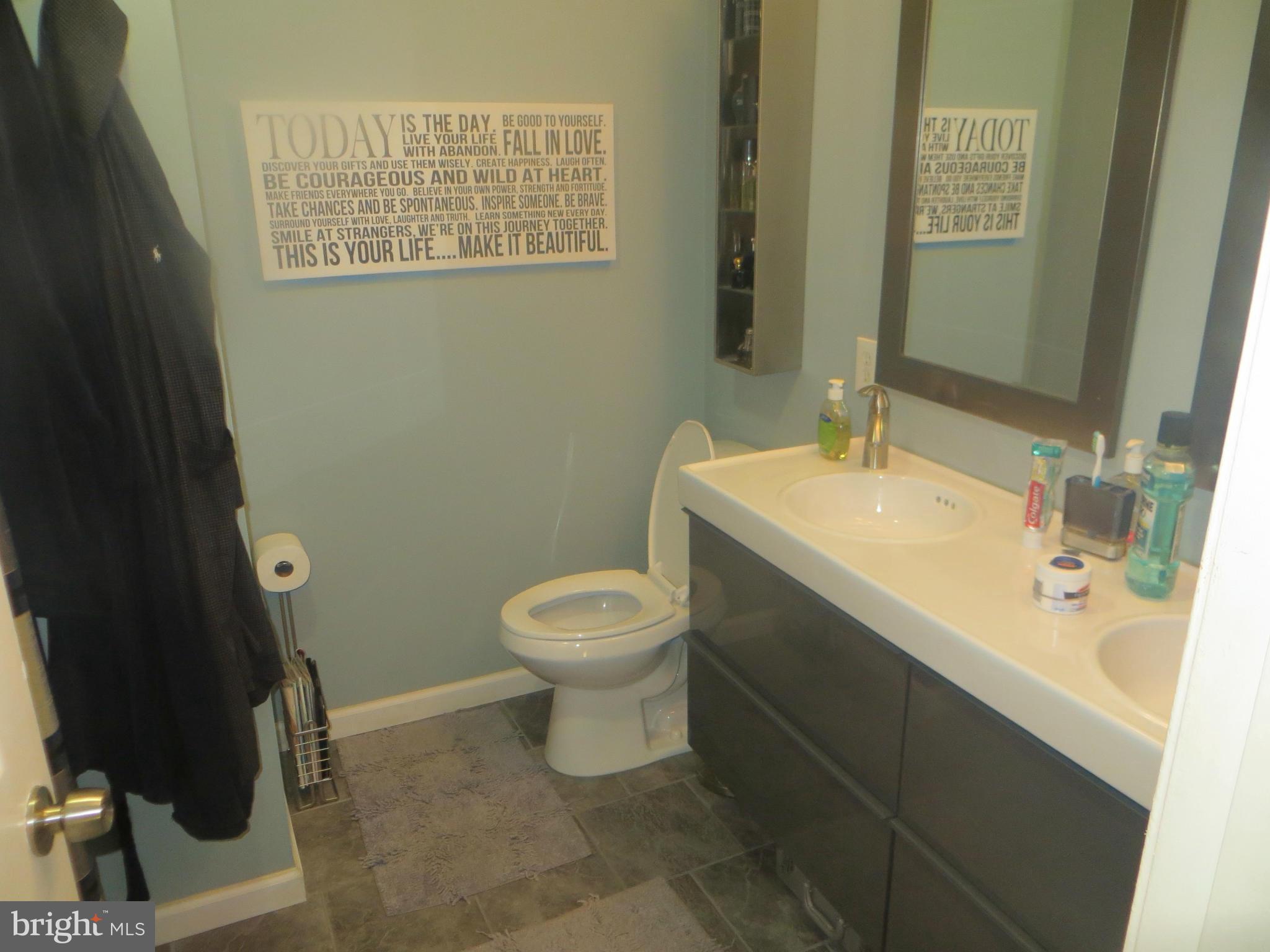 MADISON HILL - Residential Lease