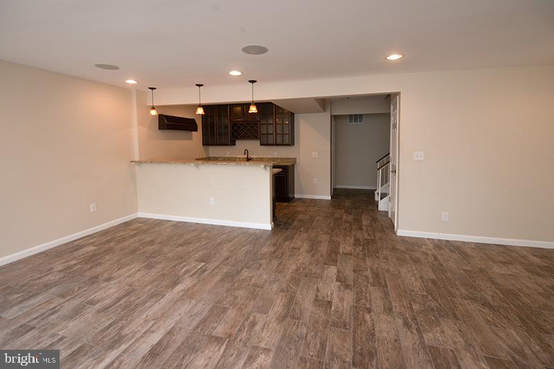 ARROWOOD - Residential Lease