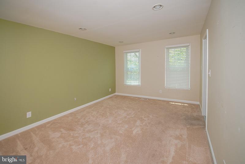 ARROWOOD - Residential Lease