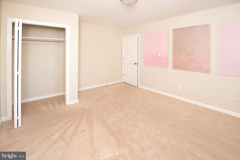 ARROWOOD - Residential Lease