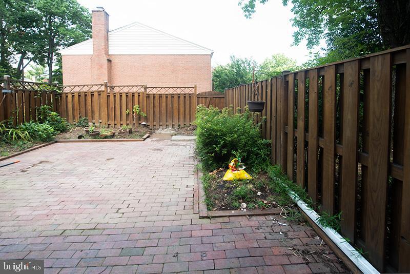 ARROWOOD - Residential Lease