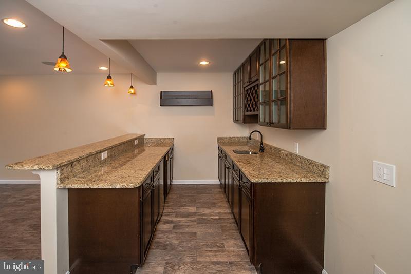 ARROWOOD - Residential Lease