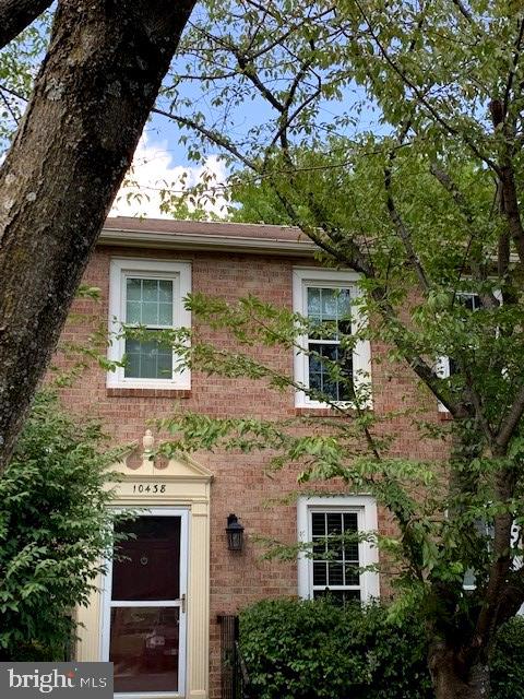 ARROWOOD - Residential Lease