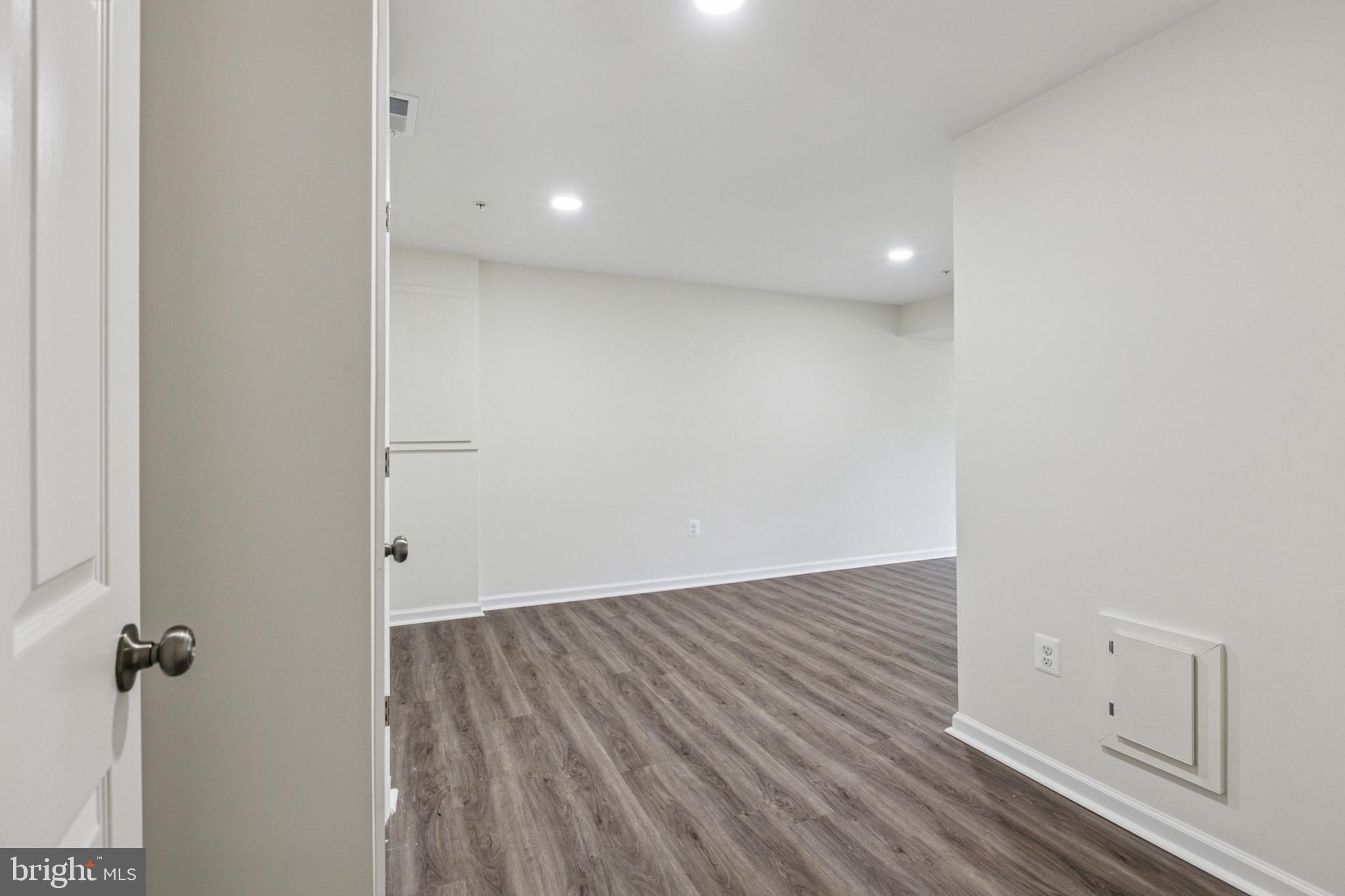 CHURCHILL TOWN SECTOR - Residential