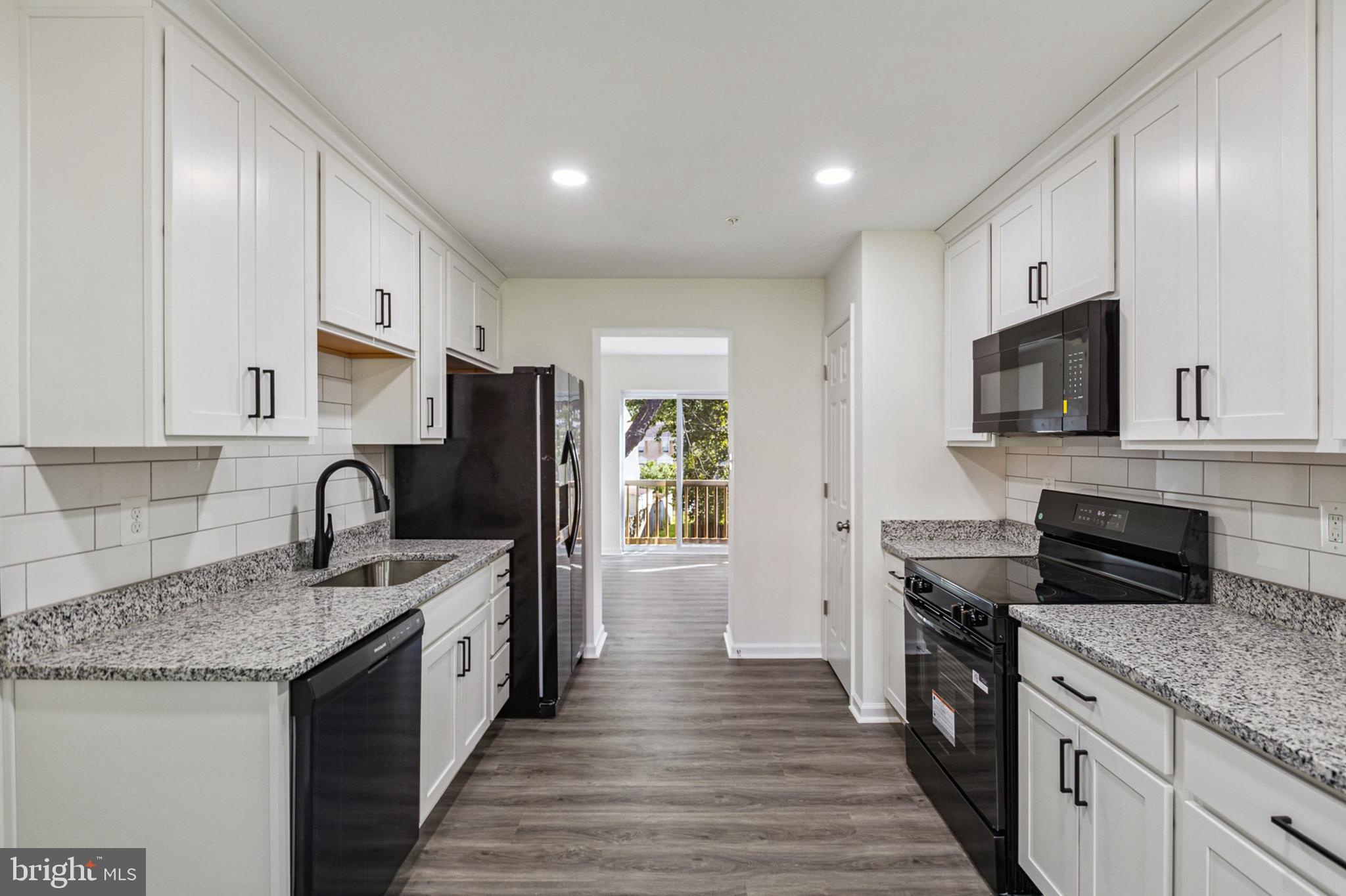 CHURCHILL TOWN SECTOR - Residential