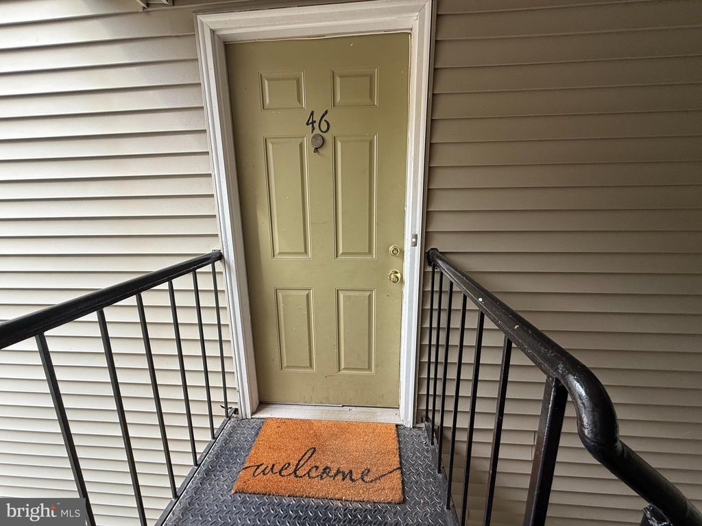 Photo of 46 Chelmsford Court, MARLTON, NJ 08053 (MLS # NJBL2096562)