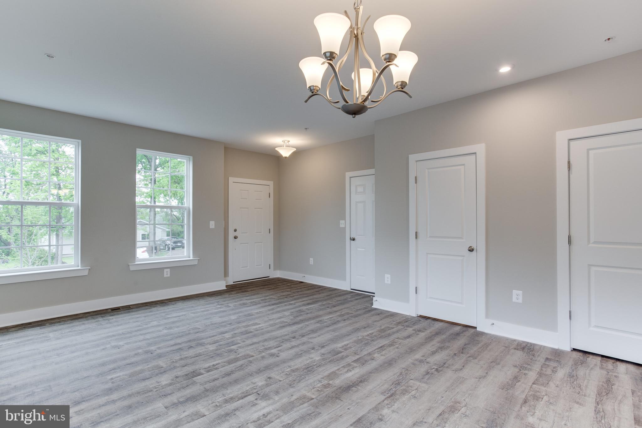 CORAL HILLS - Residential