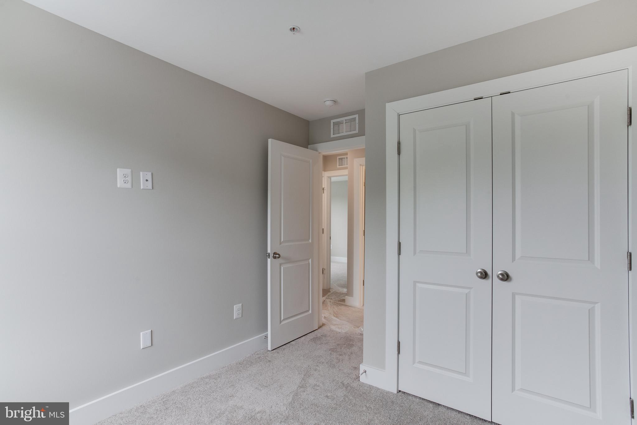 CORAL HILLS - Residential