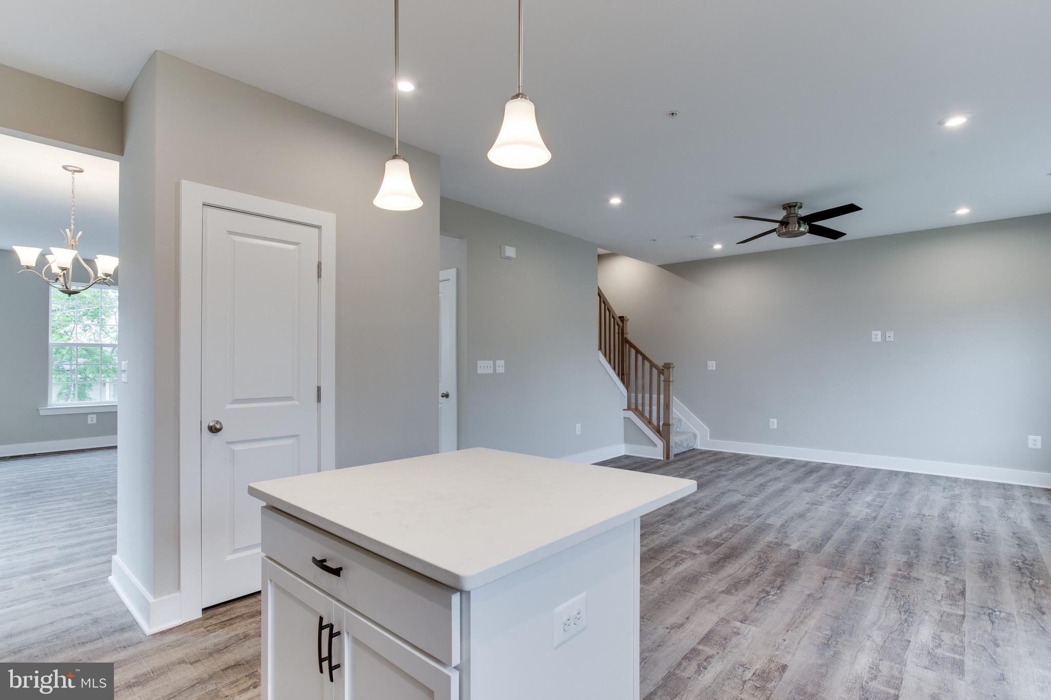 CORAL HILLS - Residential