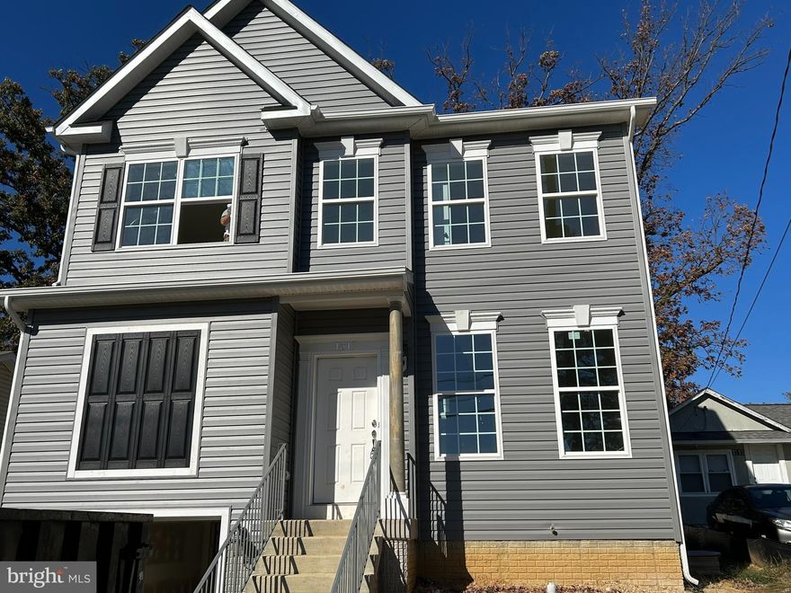 This Summit Model in Capitol Heights is nearing completion and will be available to tour next week.  Great location that is minutes from DC and MGM National Harbor as well is great locations in Prince George’s County.   Interior photos are a similar finish last time model was built.  New photos to be posted on 11/17/23.  Property qualifies for Well Fargo $10,000 - See attached Flyer

This new home features a foyer entry to the formal living room and dinning room with access off the rear spacious kitchen and breakfast area.   First floor has direct access to rear yard and property is almost an acrea of outdoor living.   First floor is finished with LVT flooring throughout.  Upstairs, has a spacious owners suite with two closets, one walk in, private bathroom with soaking tub and 42" shower, two vanities.  Three secondary bedrooms on the 2nd floor share a full bathroom and laundry room.   Lower level has a finished Rec Room, 5th bedroom, full bathroom and entry to the one car garage.