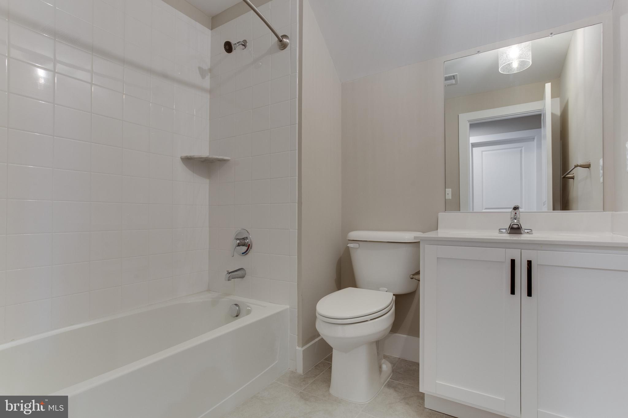 CORAL HILLS - Residential