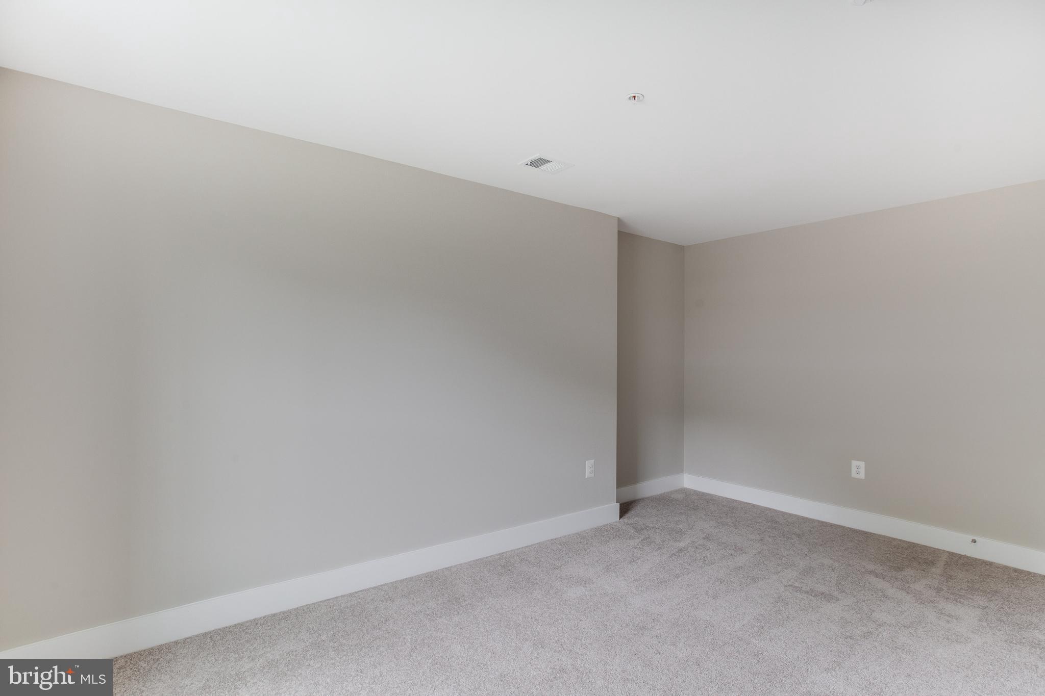 CORAL HILLS - Residential