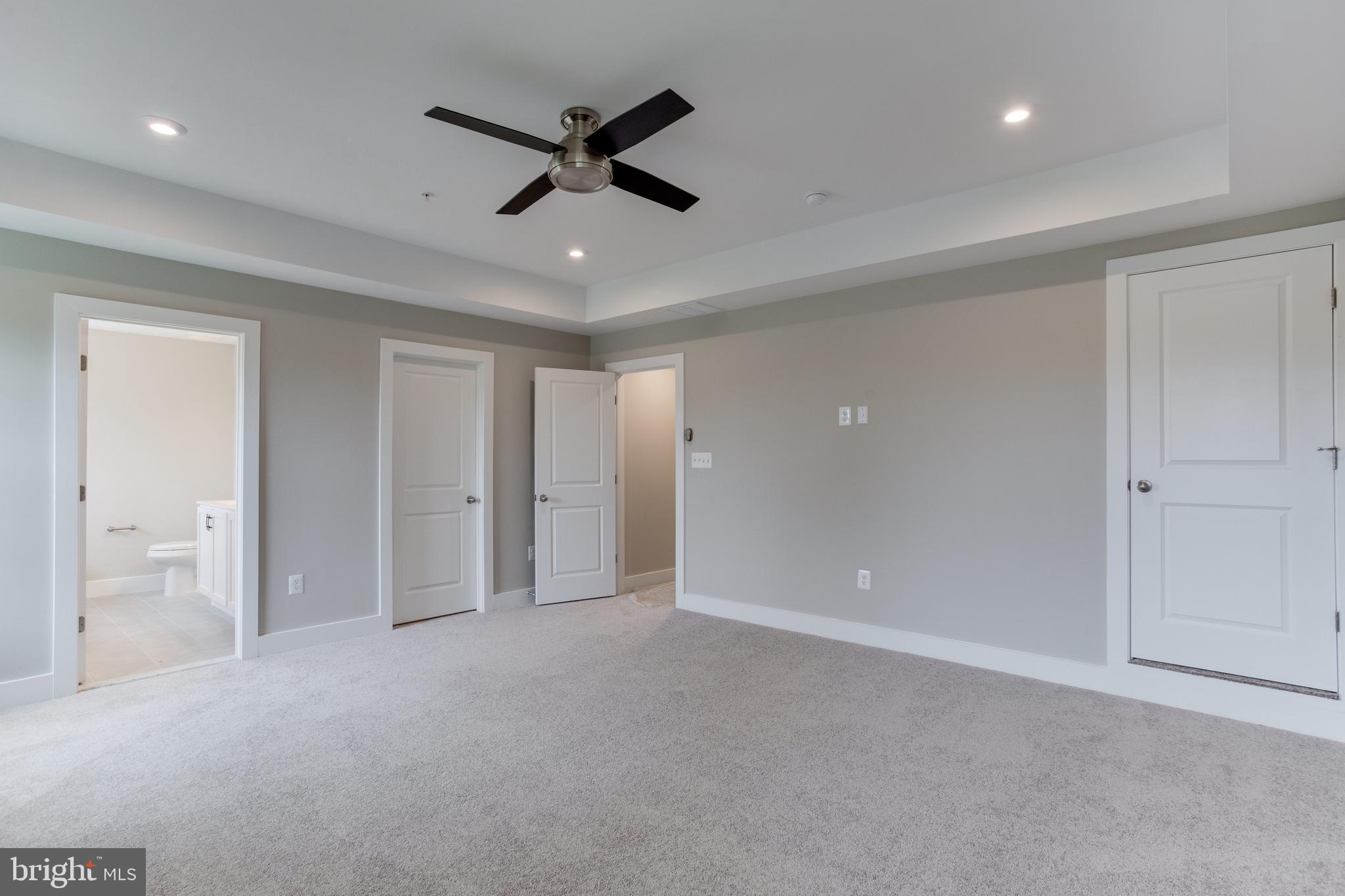 CORAL HILLS - Residential