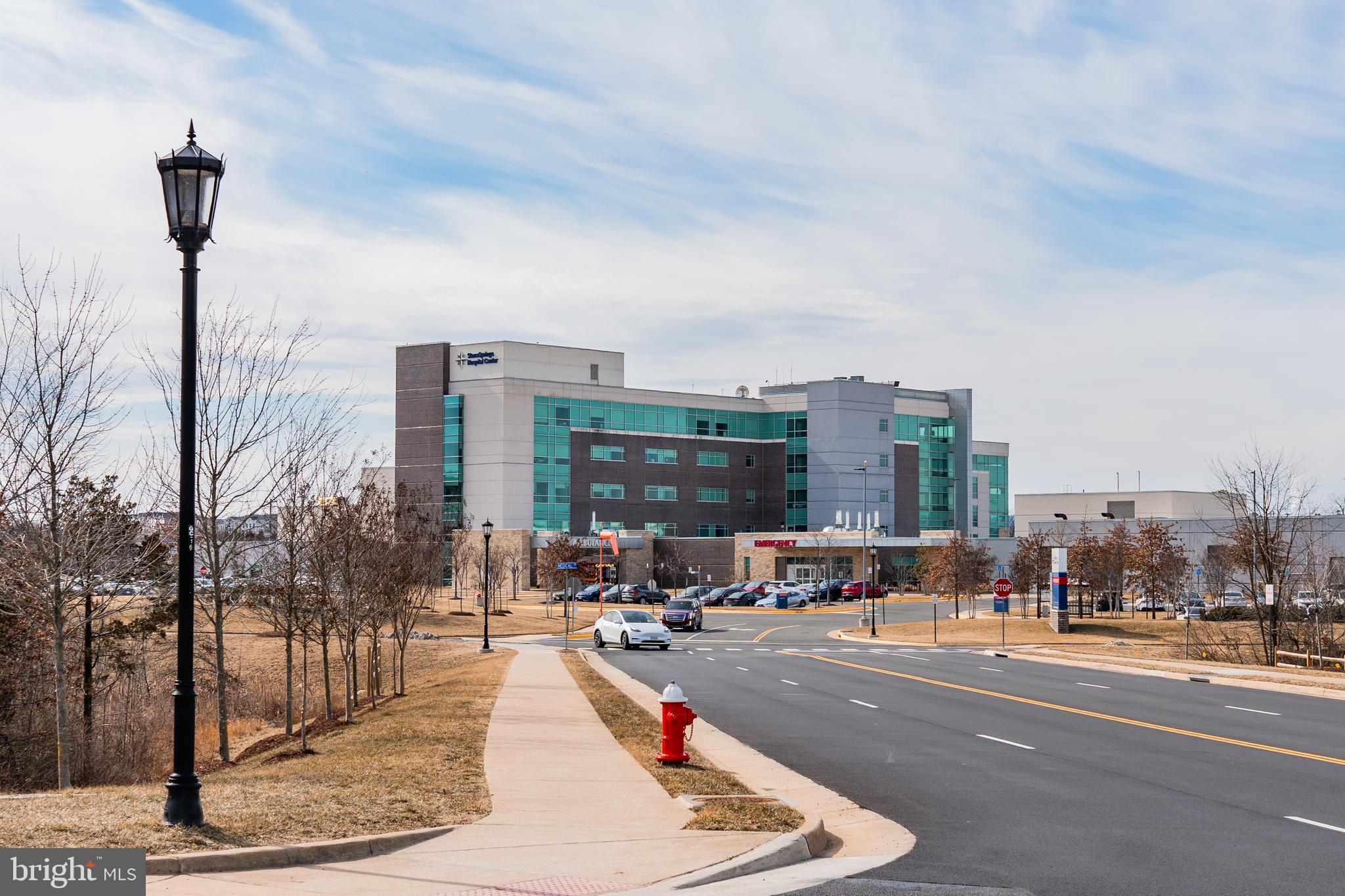 GATEWAY COMMONS - Residential Lease