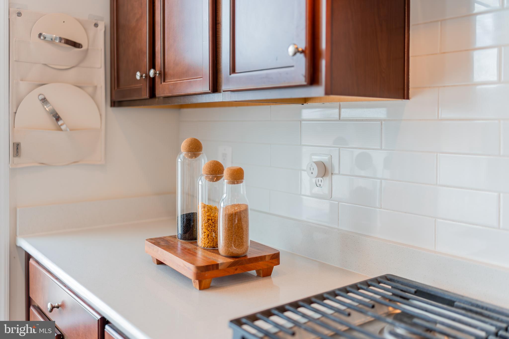 GATEWAY COMMONS - Residential Lease