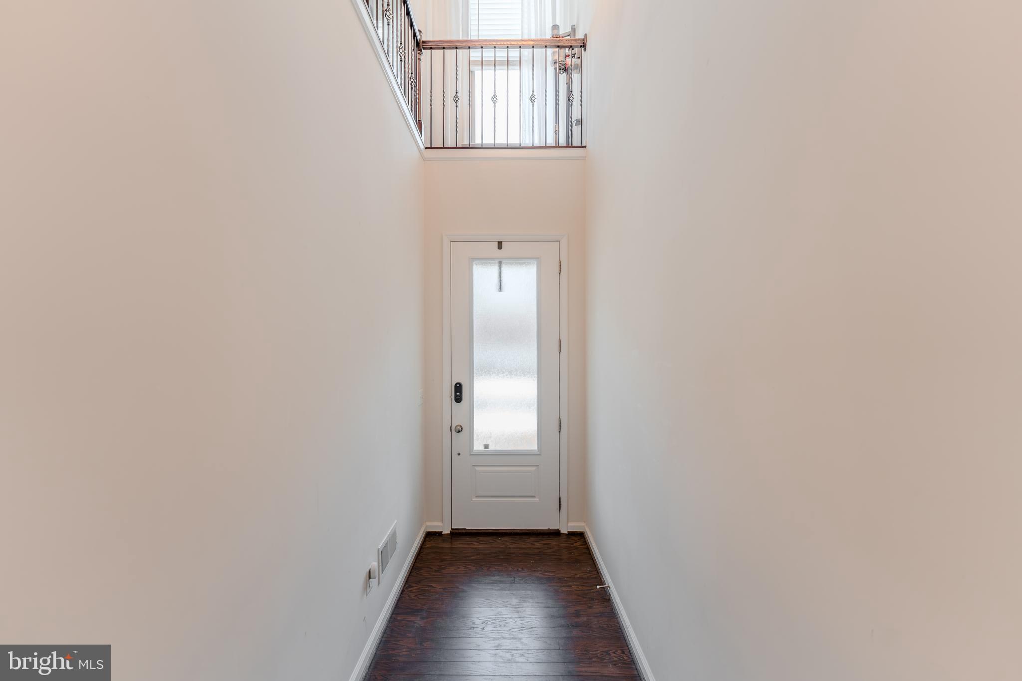 GATEWAY COMMONS - Residential Lease